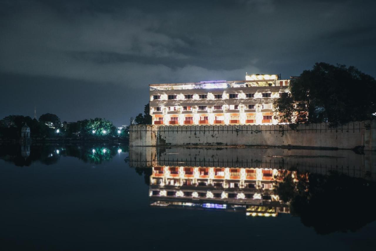 Rajdarshan - A Lake View Hotel In Udaipur Exterior foto